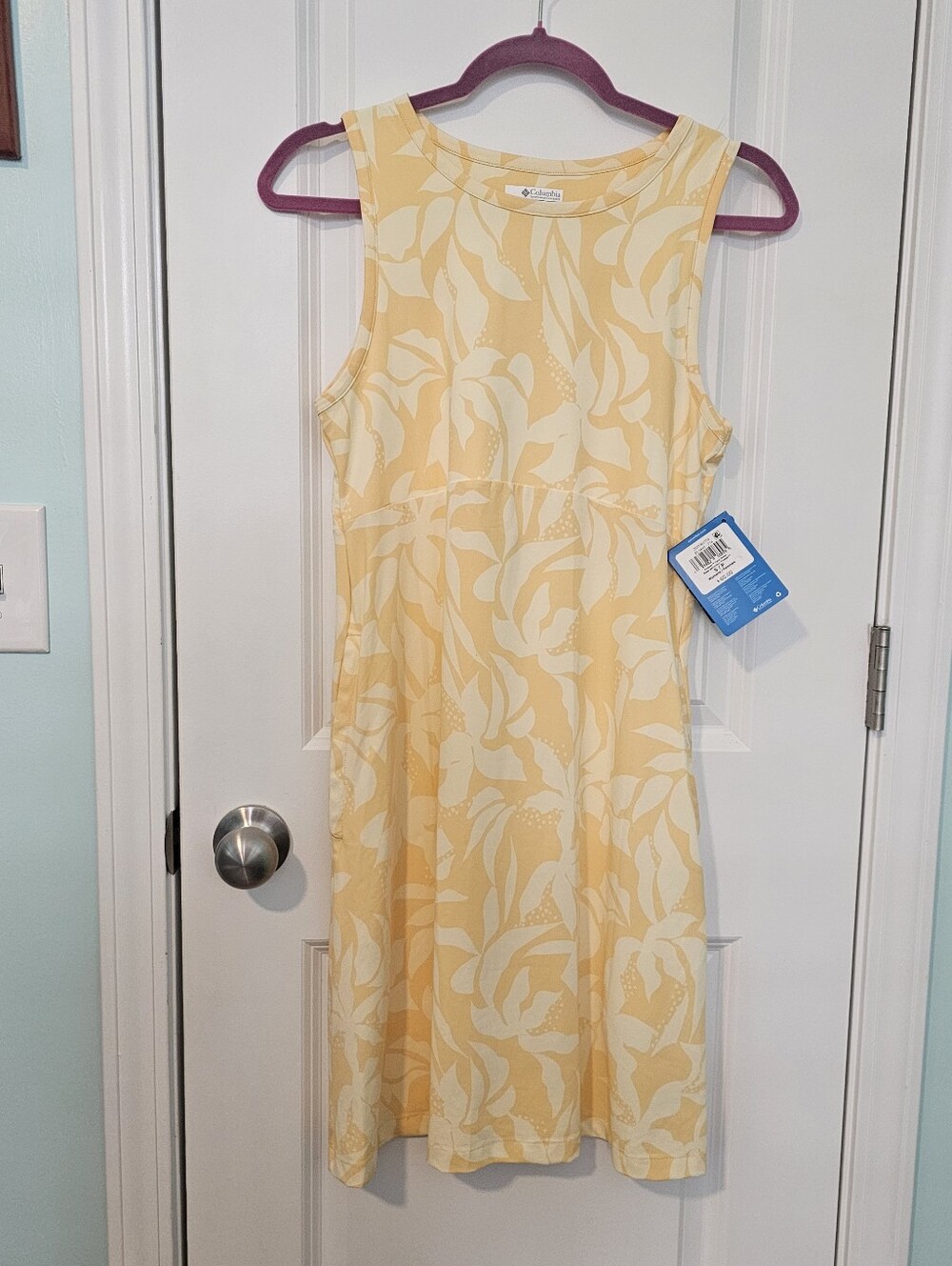 NWT Columbia Athletic Dress- Yellow- Size Small